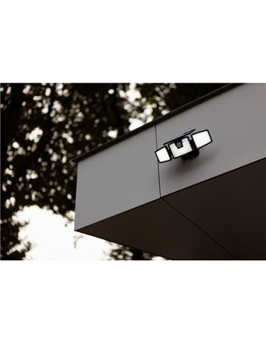 Foco LED reflector triple BRITI, con panel solar y sensor PIR, 6W 750Lm, 5000K