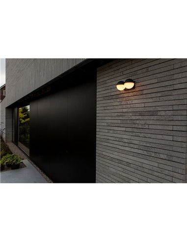 Lámpara de pared LED exterior doble en forma de globo LOOMA, con luz giro 270º, 15,6W 2300Lm, 3000K