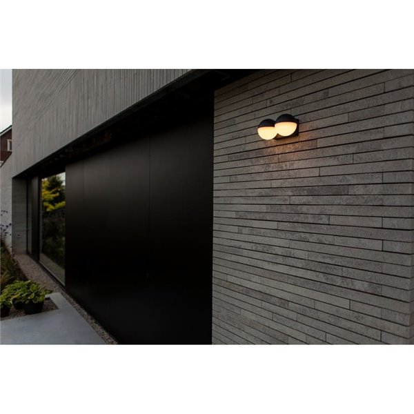 Lámpara de pared LED exterior doble en forma de globo LOOMA, con luz giro 270º, 15,6W 2300Lm, 3000K