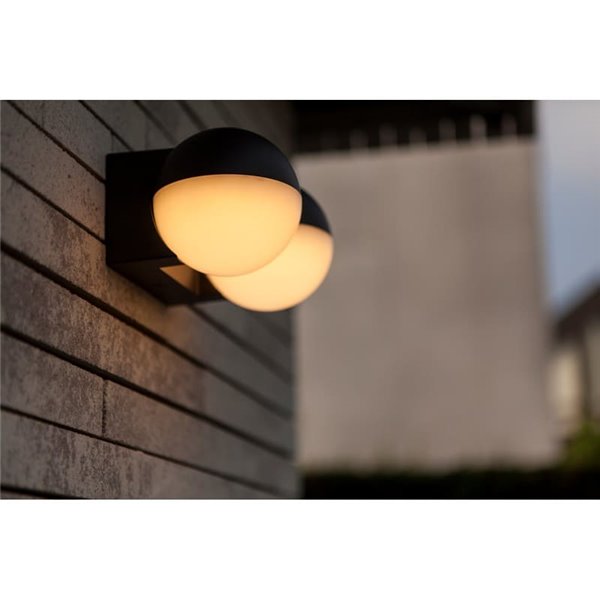 Lámpara de pared LED exterior doble en forma de globo LOOMA, con luz giro 270º, 15,6W 2300Lm, 3000K