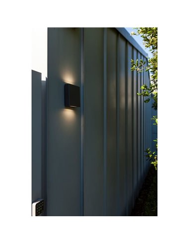 Applique murale d'extérieur carrée LED avec éclairage haut et bas PILI, 8,5W 1310Lm, 4000K