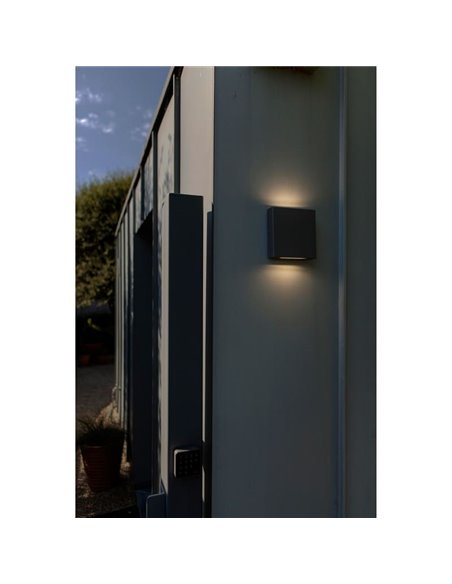 Aplique cuadrado exterior LED con luz arriba y abajo PILI, 8,5W 1310Lm, 4000K