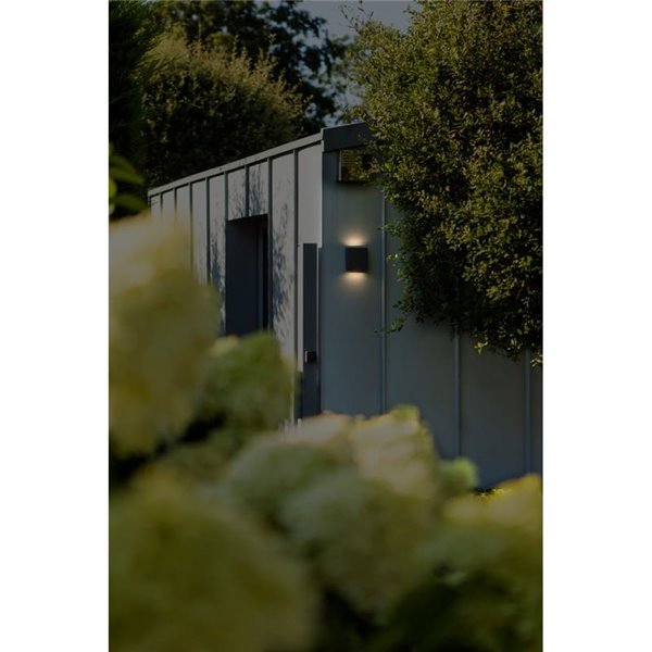 Aplique cuadrado exterior LED con luz arriba y abajo PILI, 8,5W 1310Lm, 4000K