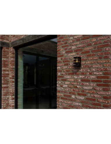 Aplique exterior DALTON, acabado en negro estilo industrial, E27