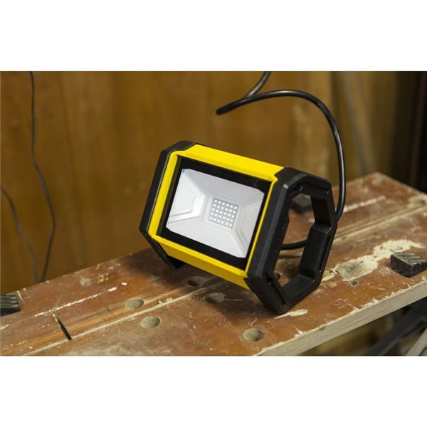 Luz LED de trabajo potente para exterior EPTA, luz brillante 5000K con cable de 1,5m, 24W 2900Lm