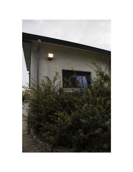 Aplique LED con sensor de movimiento y cabezal que gira 90º ATLANTIS, 14W 2260Lm, 3000K/4000K, grande