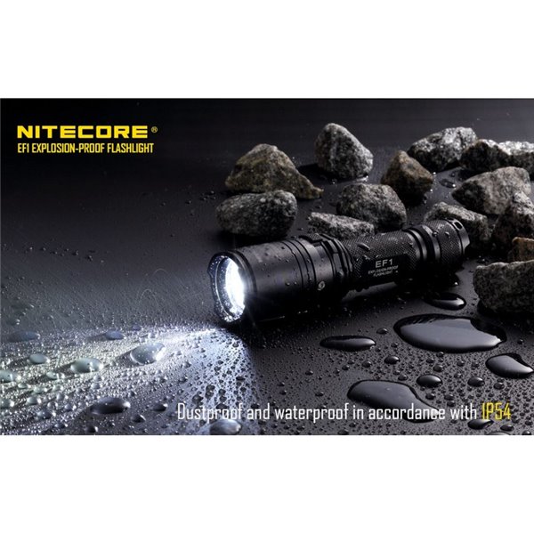 Linterna de Mano EF1 LED 830 Lúmenes 270 metros Alcance IP54