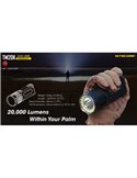 Linterna de mano LED TM20K Súper Potente 20.000Lm 290m Alcance IP68
