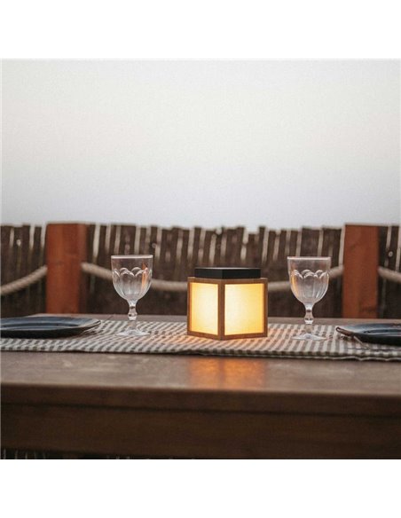 Farolillo LED de sobremesa cuadrado con luz cálida VEGA, con panel solar y batería recargable, 12x12cm - exterior/interior
