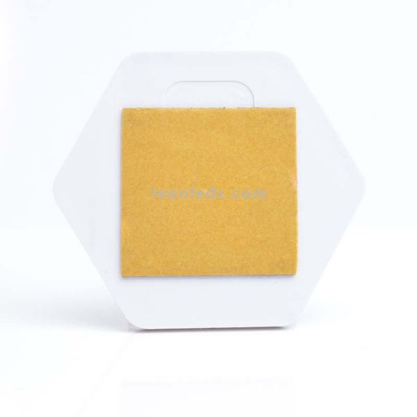 Catadióptrico Hexagonal Adhesivo 3 Colores Blanco Naranja y Rojo de Was | LeonLeds