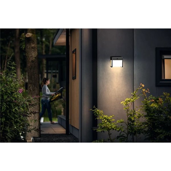 Aplique LED exterior solar con sensor de movimiento EZRA, negro 1,8W 250Lm, 3000K, IP44