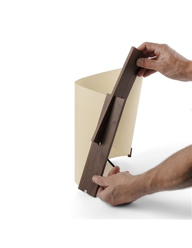 Lámpara de sobremesa CATA, con madera de nogal y pantalla papiro, 2W 2200K (luz super cálida)