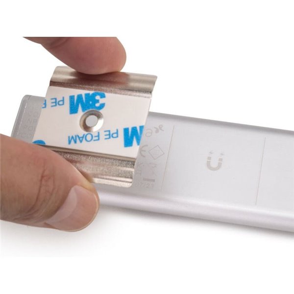 Aplique LED bajo mueble KAUS aluminio con sensor de movimiento, recargable, 3 tonos de luz, 24cm/40cm/60cm