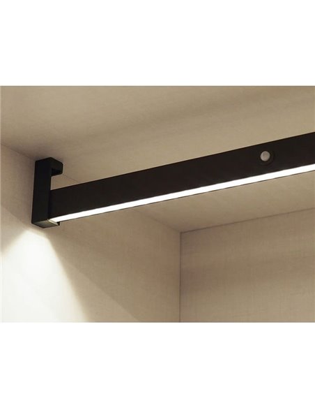 Barra perchero para armario con luz LED CASTOR, moka, batería extraíble y sensor de movimiento, plástico y aluminio, medidas L55