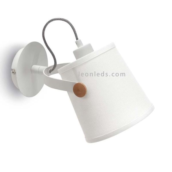 Aplique branco e madeira da série Nordica da mantra 4924 de design nórdico escandinavo | Leon Iluminação LED