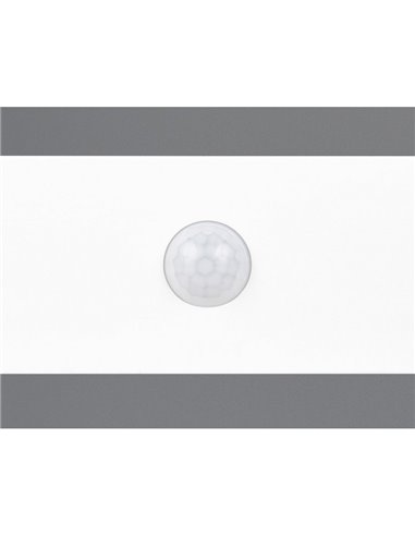 Luminária de parede LED branca para exterior BILBAO 6W 700lm, 4000K IP44, alimentada por energia solar e bateria