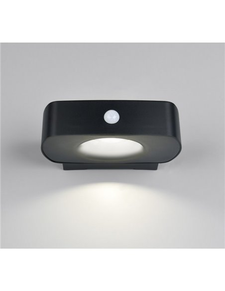 Luminária de parede LED externa BILBAO 6W 700lm, 4000K IP44 preta, alimentada por energia solar e bateria