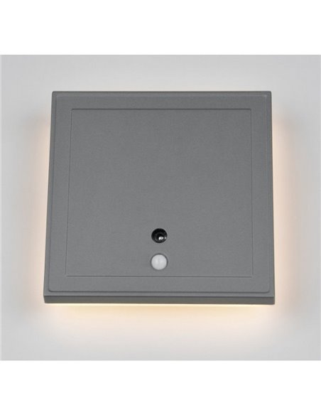 Aplique LED cuadrado para exterior FORTALEZA  14x14 recargable USB iluminación indirecta  2W 200lm, 3000K IP44