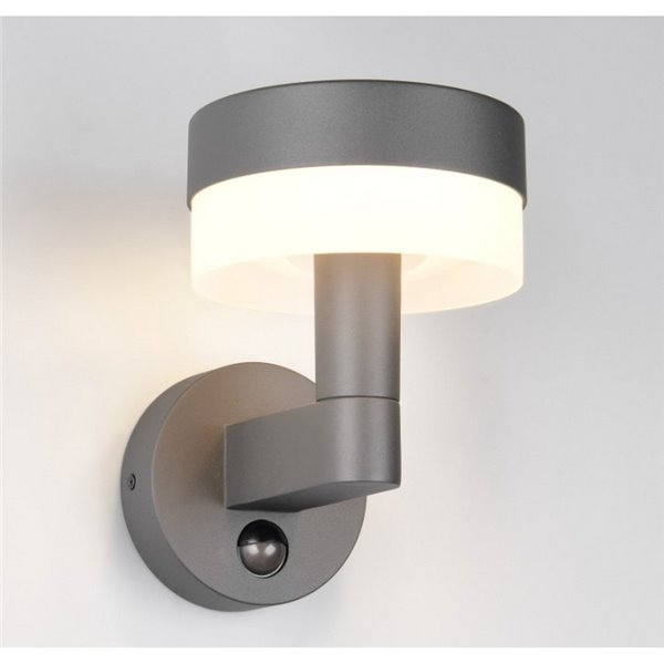 Aplique LED de pared MACKENZIE para exterior, con sensor de movimiento 8W 800lm, 3000K IP44