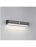 Aplique LED SILVES de pared alargado, carga solar y batería USB, sensor de movimiento 6W 1x 700lm, 4000K IP44 Negro