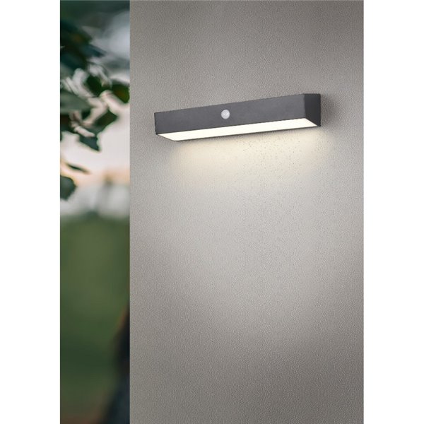 Aplique LED SILVES de pared alargado, carga solar y batería USB, sensor de movimiento 6W 1x 700lm, 4000K IP44 Negro