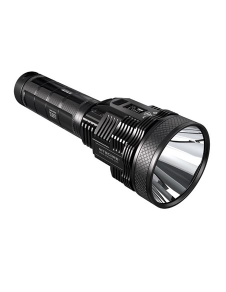 Linterna LED de mano TM39 muy potente 5200 lúmenes y 1500 metros de alcance IP68