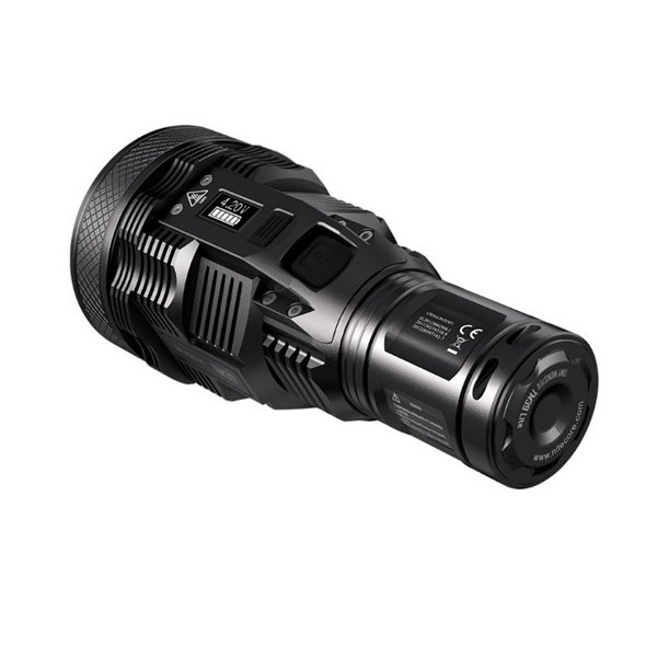 Linterna de mano TM39 Lite 5200 lúmenes muy potente IP68 1500 metros de alcance, batería 4 × 18650