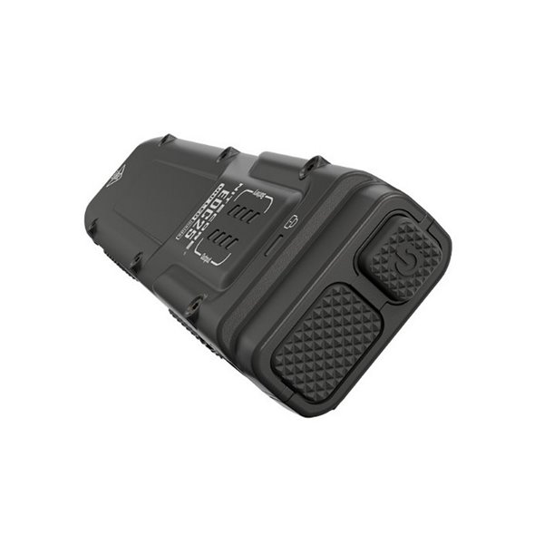 Linterna de mano EDC25 ultraligera 3000 lúmenes, 300 metros alcance y batería 1700 mAh incorporada IP68