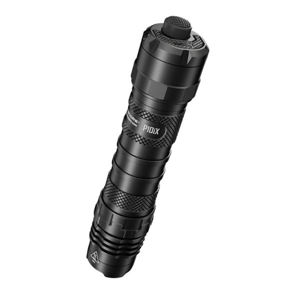 Linterna Nitecore de mano P10iX 4000 lúmenes efecto estroboscópico 158 metros alcance IP68 sumergible