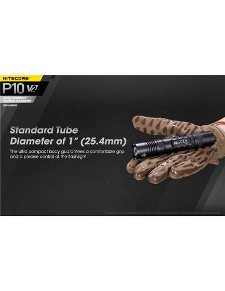 Linterna de mano P10 V2 Nitecore 1100 lúmenes ultra compacta 201 metros alcance, estroboscópica IP68