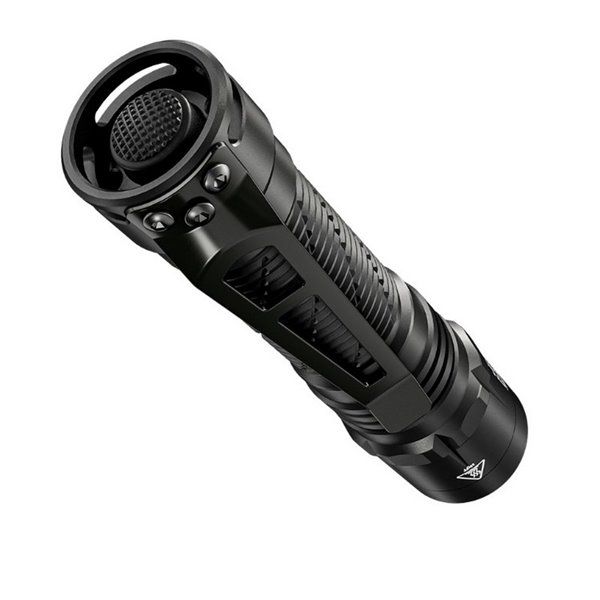 Lampe torche LED compacte MT2C PRO 1800 lm, portée de 520 m, batterie rechargeable NL18650 3 600 mAh, IP68