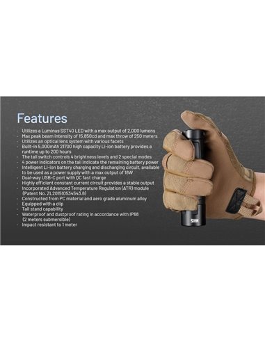 Lampe torche portable MH15, 2 000 lm, portée de 250 m, batterie externe intégrée de 5 000 mAh, puissance de sortie de 18 W.