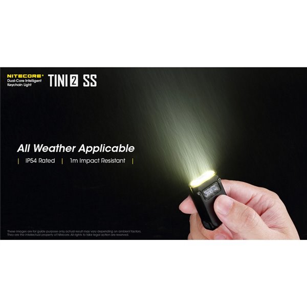 Linterna de mano Tini2 SS compacta y resistente, accesorio llavero 500Lm y 89m alcance, recargable USB-C Negra