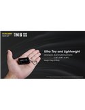 Linterna de mano Tini2 SS compacta y resistente, accesorio llavero 500Lm y 89m alcance, recargable USB-C Negra