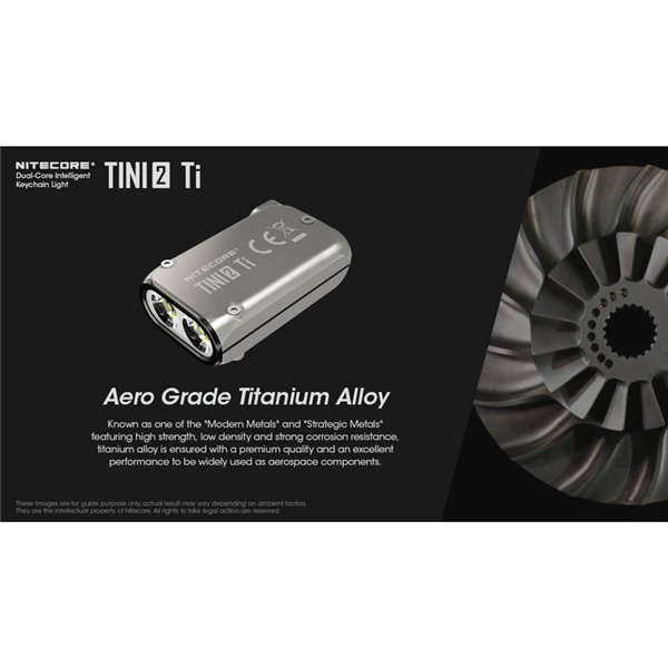 Linterna de mano LED Tini2 SS TI titanio, accesorio llavero 500Lm y 89m alcance, recargable USB-C Gris