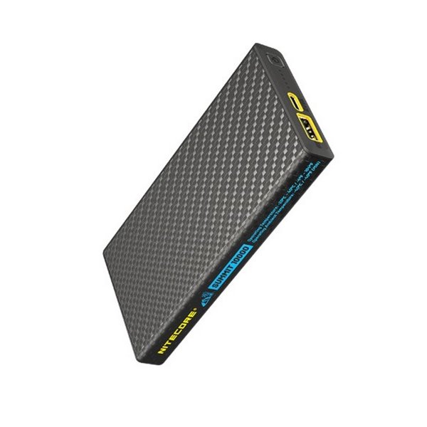Batería Power Bank recargable 10.000 mAh fibra de carbono (38,5 Wh), salida 20W SUMMIT 10000 172g IPX5