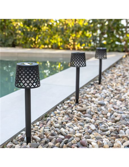Pica solar LED GRETITA pack de 20 uds, con sensor crepuscular 8Lm, 3000K, negro







