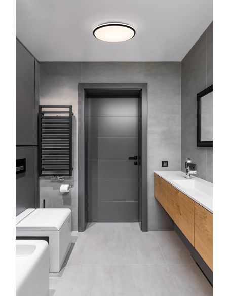 Plafón LED PINETTO Negro y Blanco IP44 Ø340mm 15,6W 4000K Eglo 900366 instalado en baño moderno