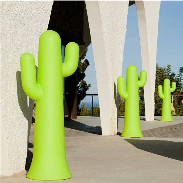 Lampadaire LED PANCHO 140 en forme de cactus, vert citron avec câble extérieur, lumière froide
