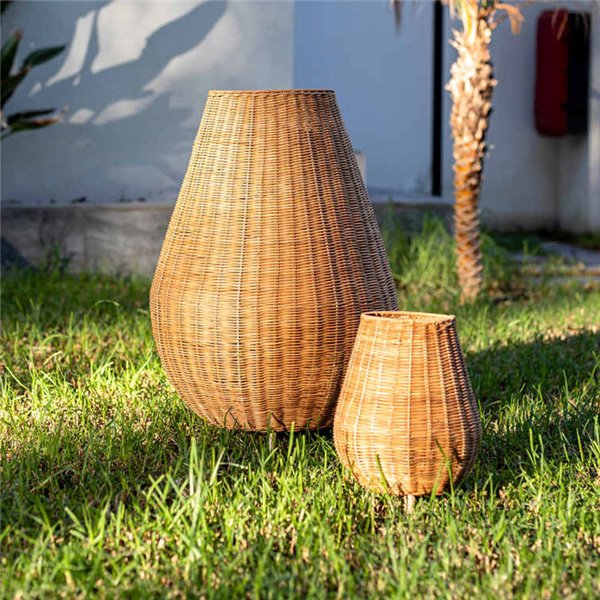 Lâmpada LED decorativa sem fio SAONA 70 com bateria recarregável para ambientes externos e controle remoto, 900 lm