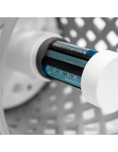 Lámpara de sobremesa LED sin cables para interior GRETITA, 8Lm, regulable, control táctil, a pilas 3AAA