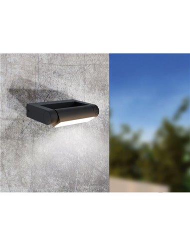 Aplique LED de pared BRIANZA, con cabezal giratorio 350º, negro 4,8W 550Lm 3000K, IP44