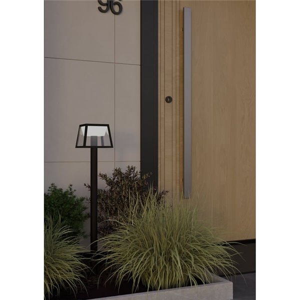 Lampe solaire LED ALTILIA avec détecteur de mouvement, 7,5 W, 790 lm, 3 000 K, IP44