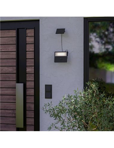 Luminária de parede LED com painel solar e sensor 860Lm PANETTIERI, preta 6,7W 4000K, IP44