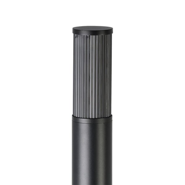 Baliza exterior SALLE, negra con estructura de alumino y plástico estriado, 110cm altura E27, IP54