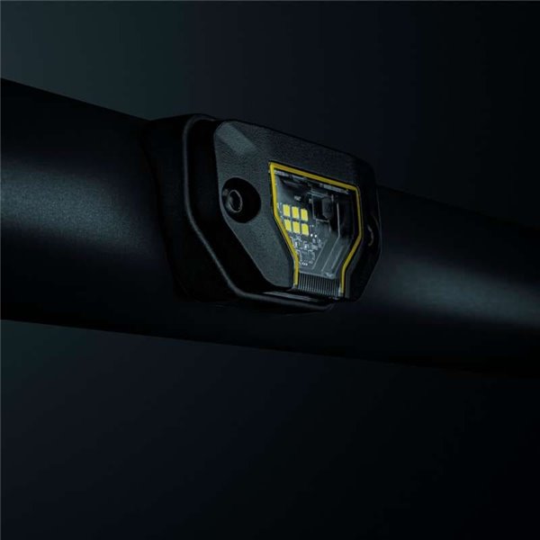 Luz de trabajo LED UNITY ROCK blanco, para superficies planas o curvas, 7,8W 780Lm alcance 17m, IP69K