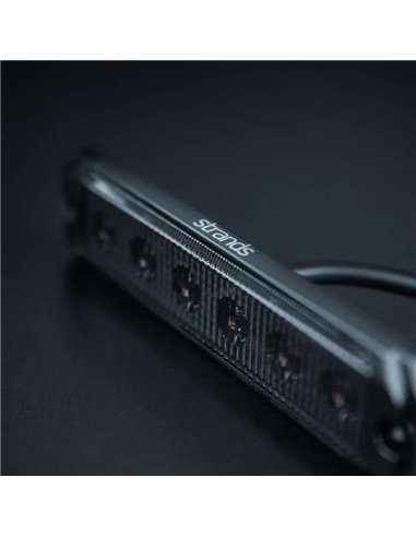 Luz LED de posición rojo DARK KNIGHT SM6, con lente super oscura, 3,3W 120x8x28mm, R148