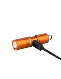 Linterna de llavero LED I1 R 2 PRO 180 Lumens 3.7V 130mAh 10220 batería recargable USB IPX8 Naranja