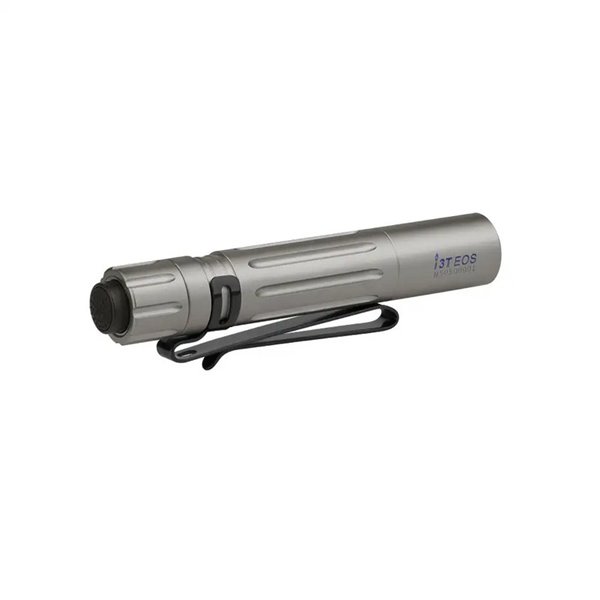 Linterna de mano ligera LED 180Lm y 60m I3 T EOS 1 x 1.5V AAA Baterías alcalinas IPX8