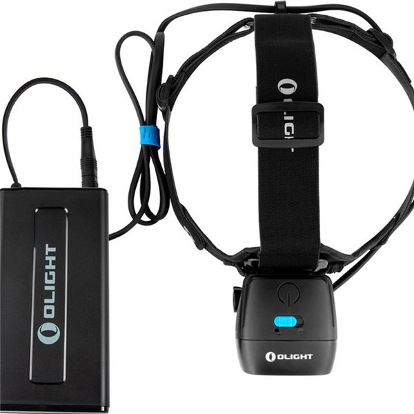 Farol LED H67 XXL Muito Potente 12000Lm 8 x 18650 Lítio 100W IPX4